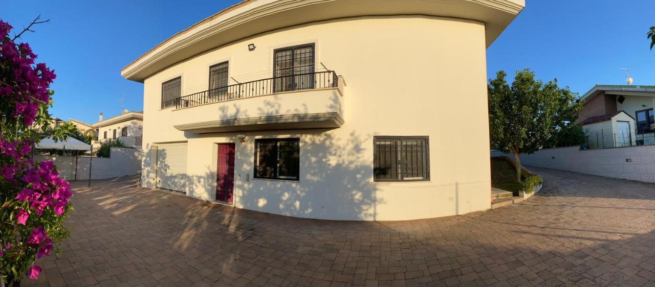 Alloggio Turistico Villa Camelia Lavinio Anzio Dış mekan fotoğraf